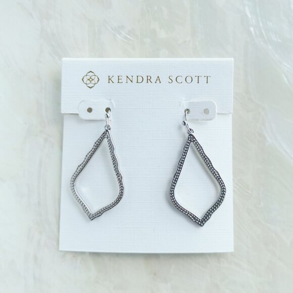 Kendra Scott Jewelry - Kendra Scott • Sophia Silver Drop Earrings